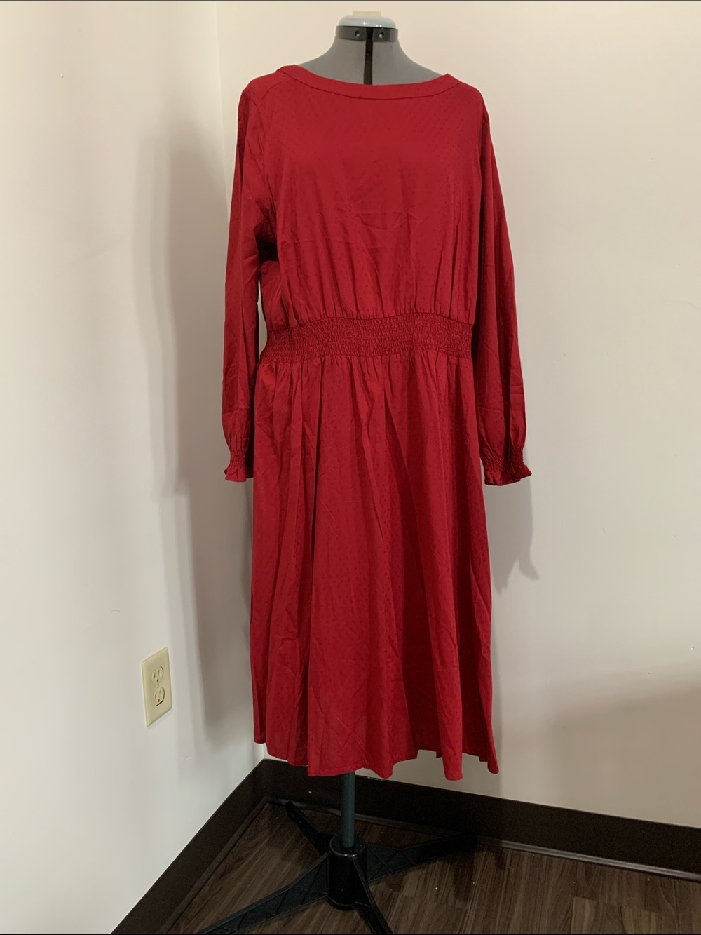 CROFT & BORROW Red Long Sleeve Smocked-Waist Midi Dress